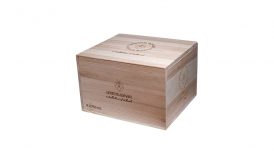 Дерев'яна винна коробка