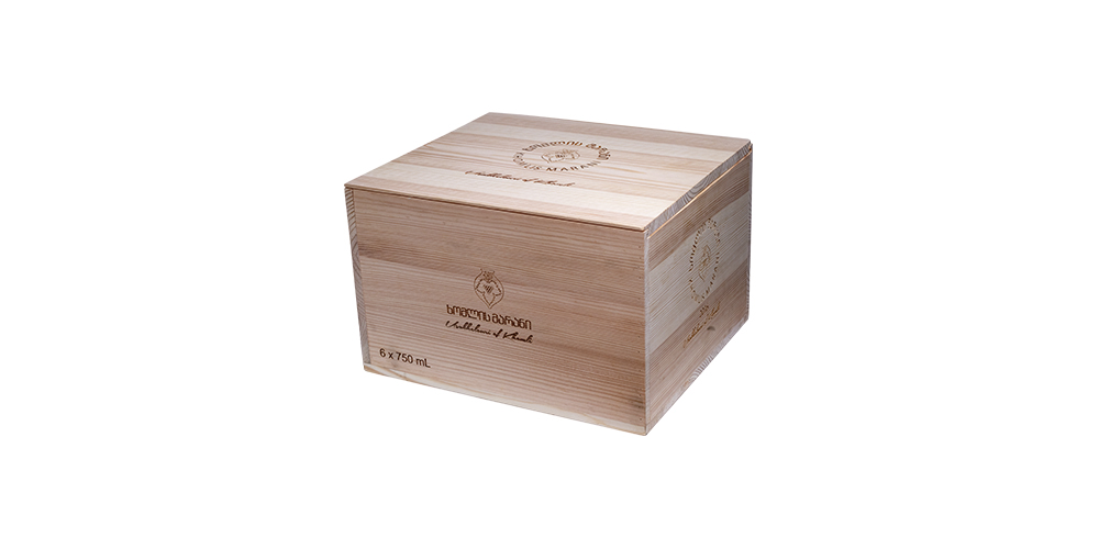 Деревянный ящик для вина