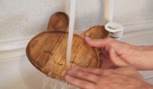 Догляд за дерев'яним посудом